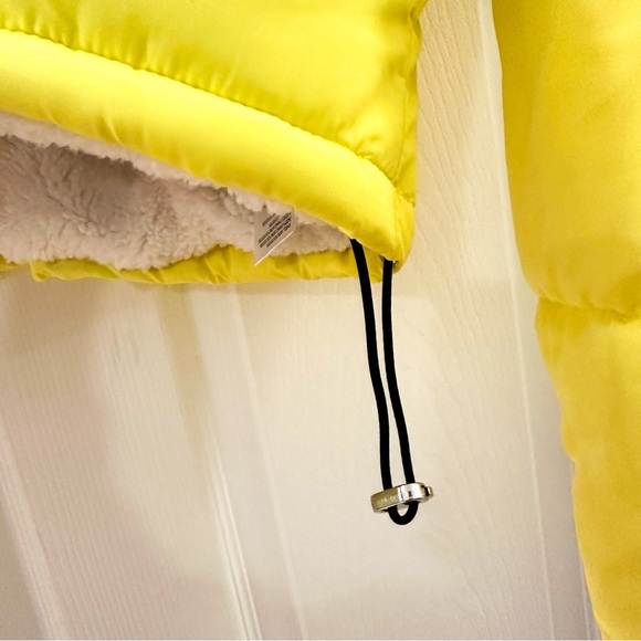 NWT BDG Urban Outfitters Marlow Puffer Jacket Yellow Shawl Collar Yellow sz S - Picture 9 of 10